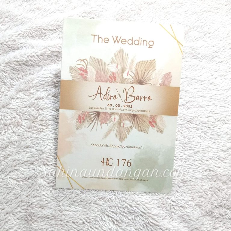 Cetak Undangan HC 176 - Sakina Undangan